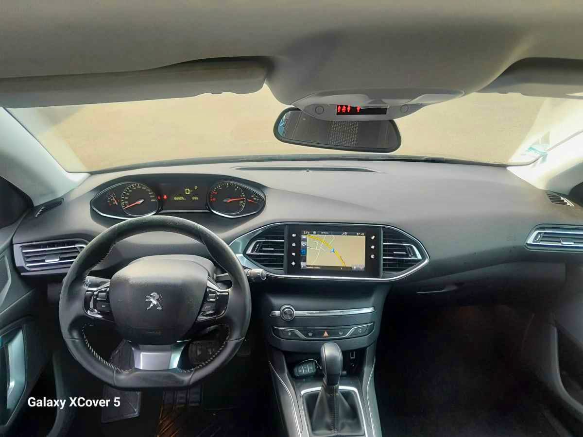 Peugeot 308  II 1.6 BLUEHDI 120 S&S ALLURE EAT6 occasion - Photo 3