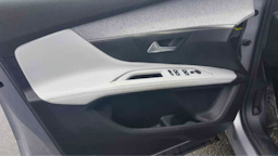 Peugeot 5008  1.5 HDI 130 ALLURE BUSINESS EAT8 occasion - Photo 10