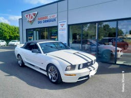 Ford Mustang  mustang 5 cabriolet gt v8 305 cv occasion - Photo 2