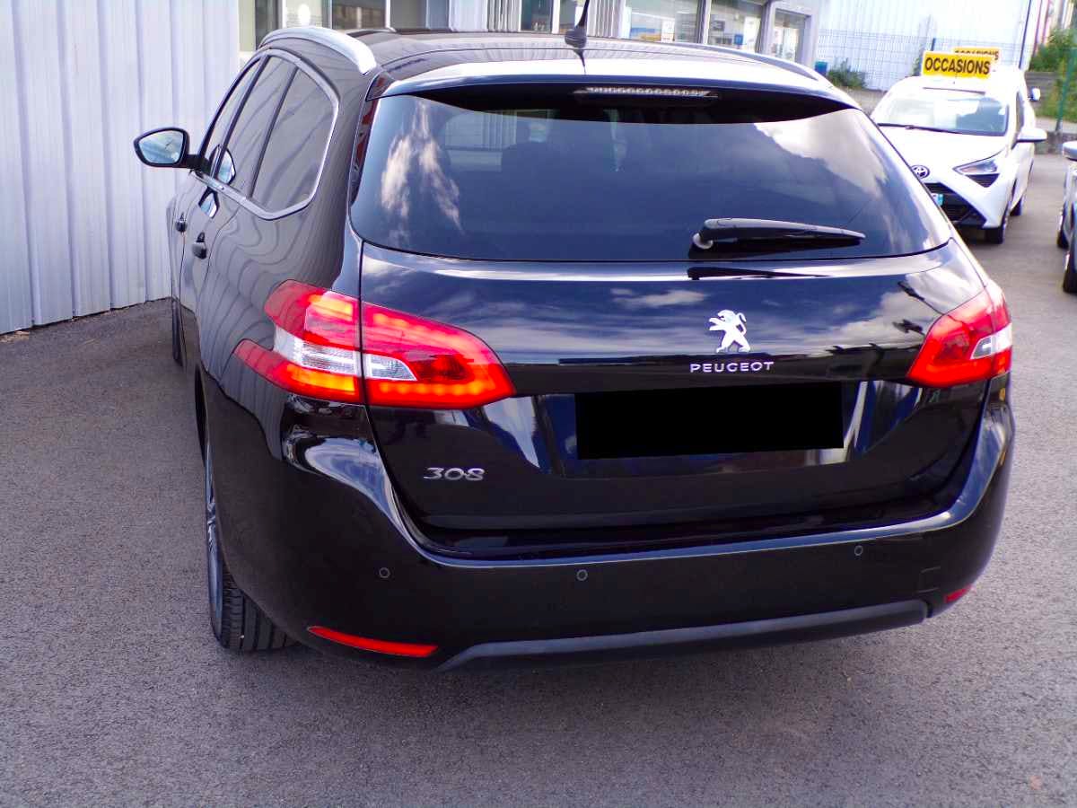 Peugeot 308 SW  1.5 BlueHDI 130ch S&S ALLURE bUSINESS EAT8-7cv occasion - Photo 12