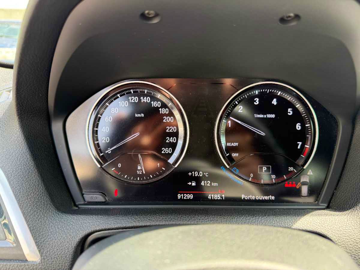 BMW Série 1  Sport Line BA8 3Portes occasion - Photo 11