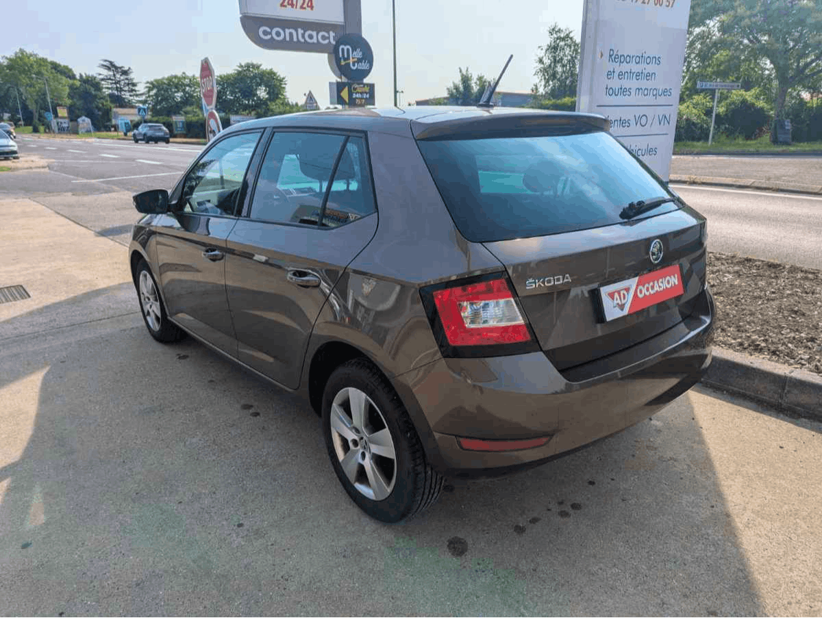 Skoda Fabia  1.0 ESS 95CH BUSINESS occasion - Photo 4