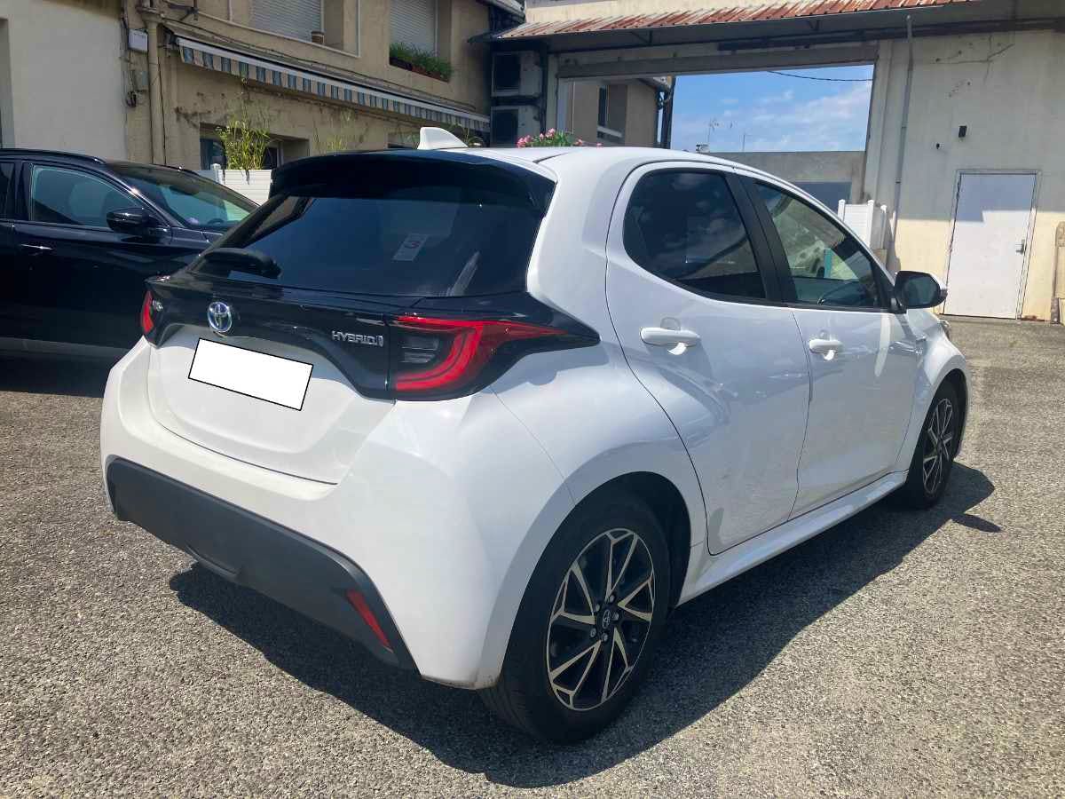 Toyota Yaris  Hybrid 116h Design occasion - Photo 4