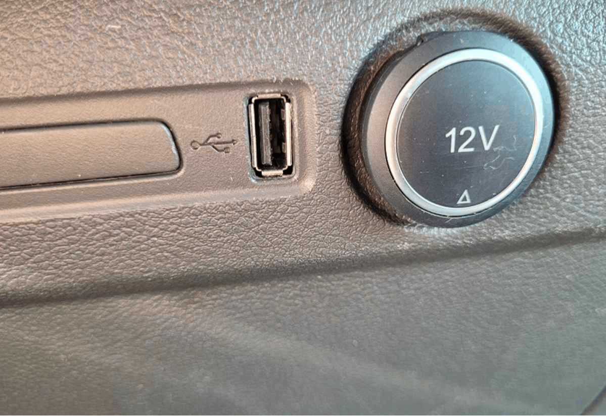 Ford Transit  TRANSIT CUSTOM 340 L1H1 2.0 ECOBLUE 130 TREND BUSINESS PRIX : 20825 HT occasion - Photo 5