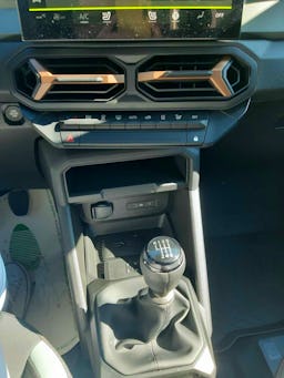 Dacia Duster  Mild Hybrid 130 4x4 Extreme occasion - Photo 9