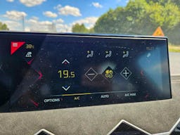 DS DS 3 CROSSBACK  1.5 HDI 130 CV PERFORMANCE LINE EAT8 occasion - Photo 10