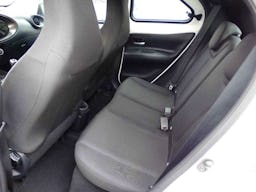 Toyota Aygo  TOYOTA AYGO X DYNAMIC 1.0 VVTI 72 CV occasion - Photo 8