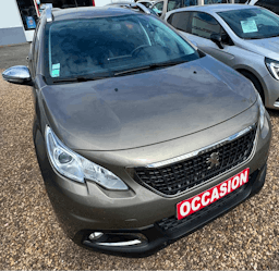 Peugeot 2008  STYLE 1.2 PURETECH 110CH occasion - Photo 1