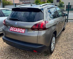 Peugeot 2008  STYLE 1.2 PURETECH 110CH occasion - Photo 2