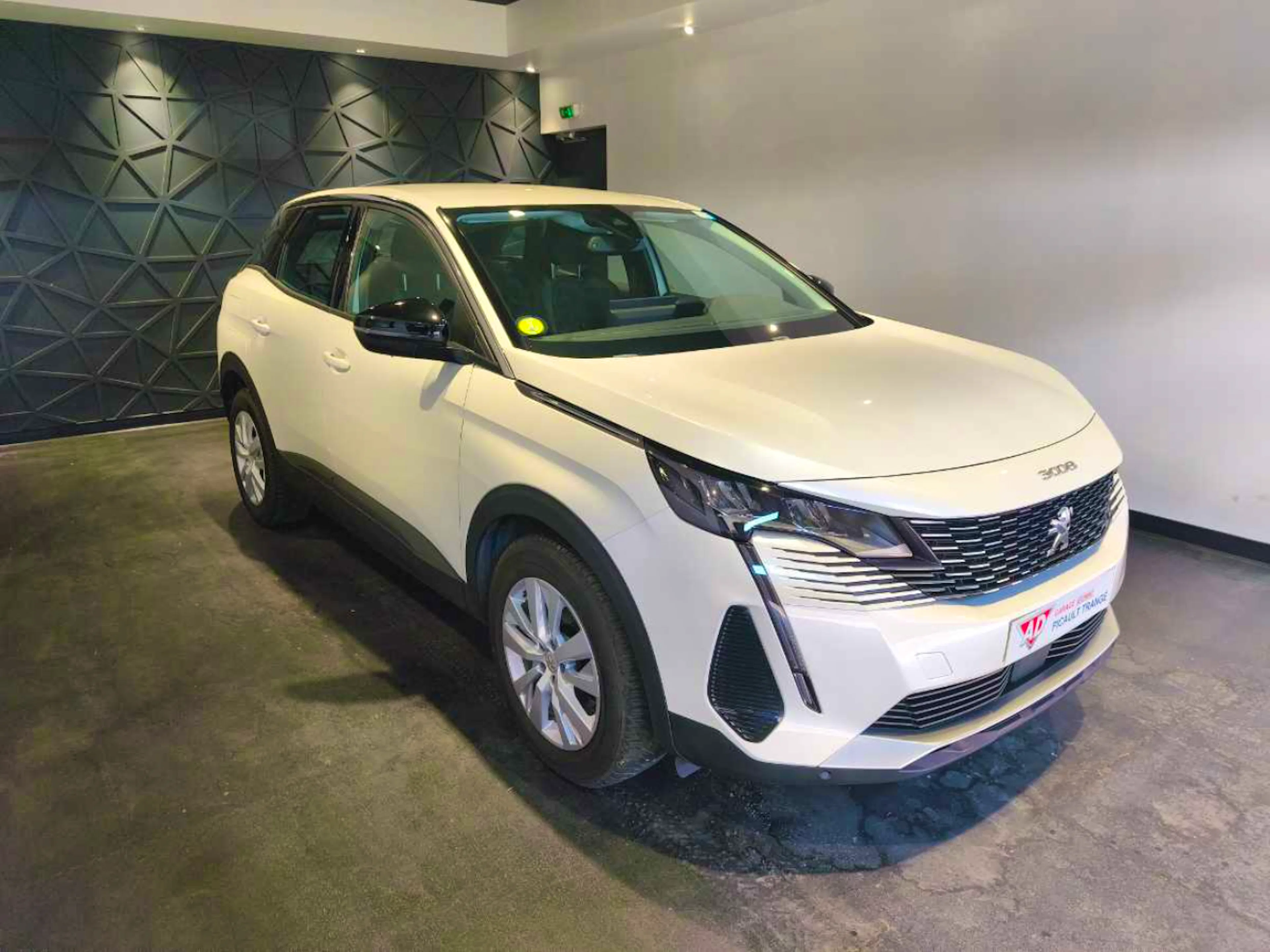 Peugeot 3008 1.5 BHDI 130 S&amp;S EAT8 ACTIVE occasion