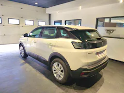 Peugeot 3008  1.5 BHDI 130 S&amp;S EAT8 ACTIVE occasion - Photo 3