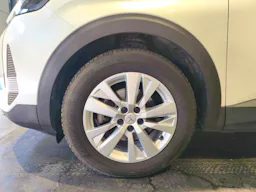 Peugeot 3008 1.5 BHDI 130 S&S EAT8 ACTIVE occasion - Photo 8