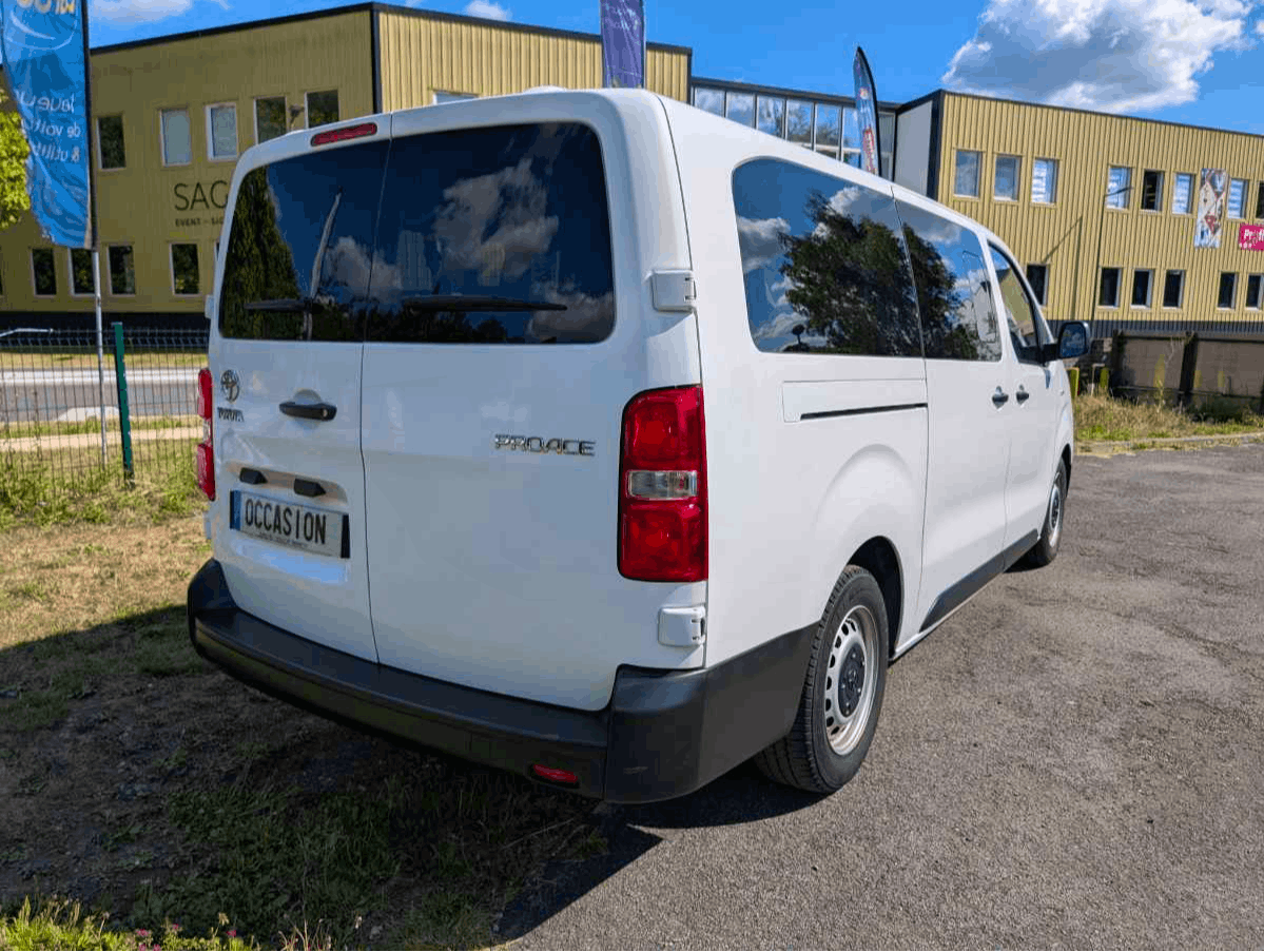 Toyota Proace  PROACE COMBI MY20 Combi Long 1.5L 120 D-4D BVM6 Dynamic occasion - Photo 10