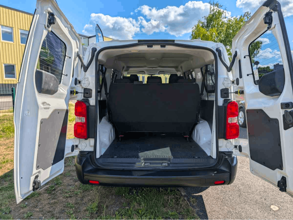 Toyota Proace  PROACE COMBI MY20 Combi Long 1.5L 120 D-4D BVM6 Dynamic occasion - Photo 11