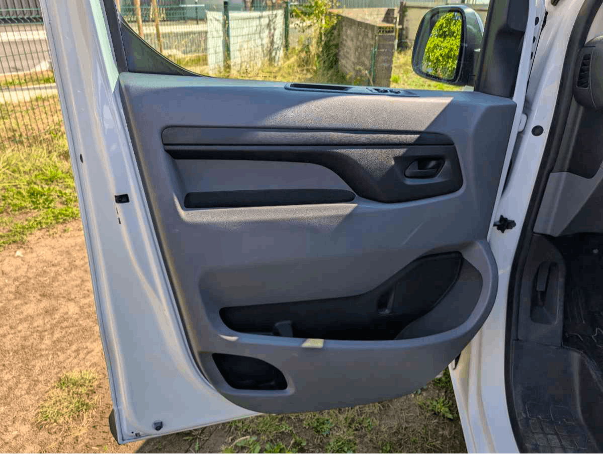 Toyota Proace  PROACE COMBI MY20 Combi Long 1.5L 120 D-4D BVM6 Dynamic occasion - Photo 21