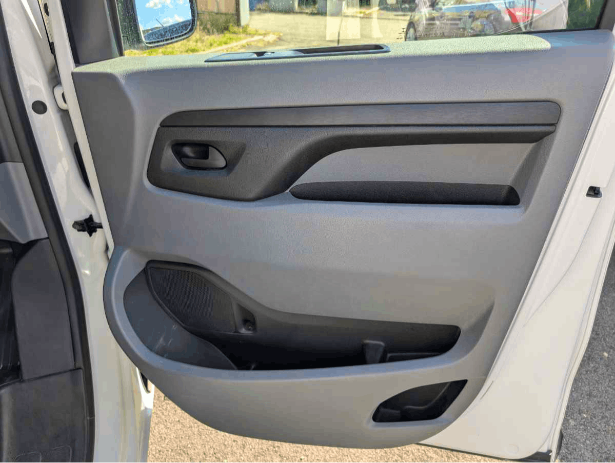 Toyota Proace  PROACE COMBI MY20 Combi Long 1.5L 120 D-4D BVM6 Dynamic occasion - Photo 31