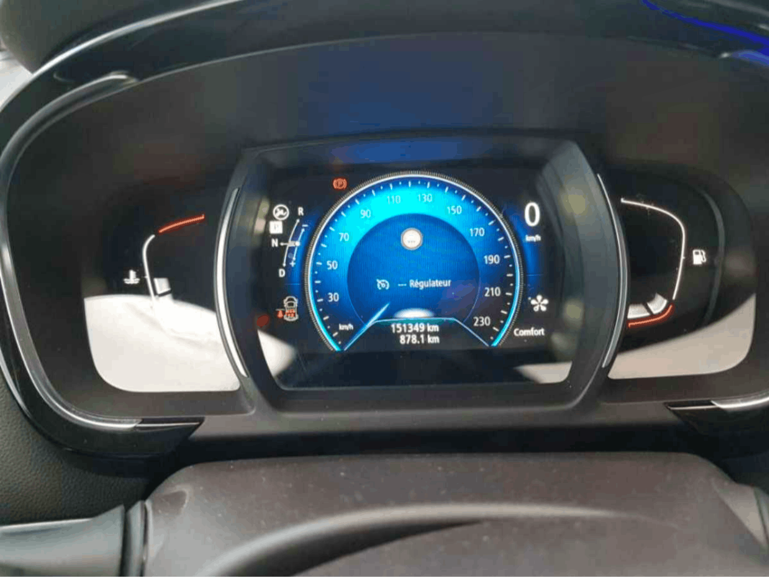 Renault Espace  1.6 DCI 160 CV INTENS occasion - Photo 6