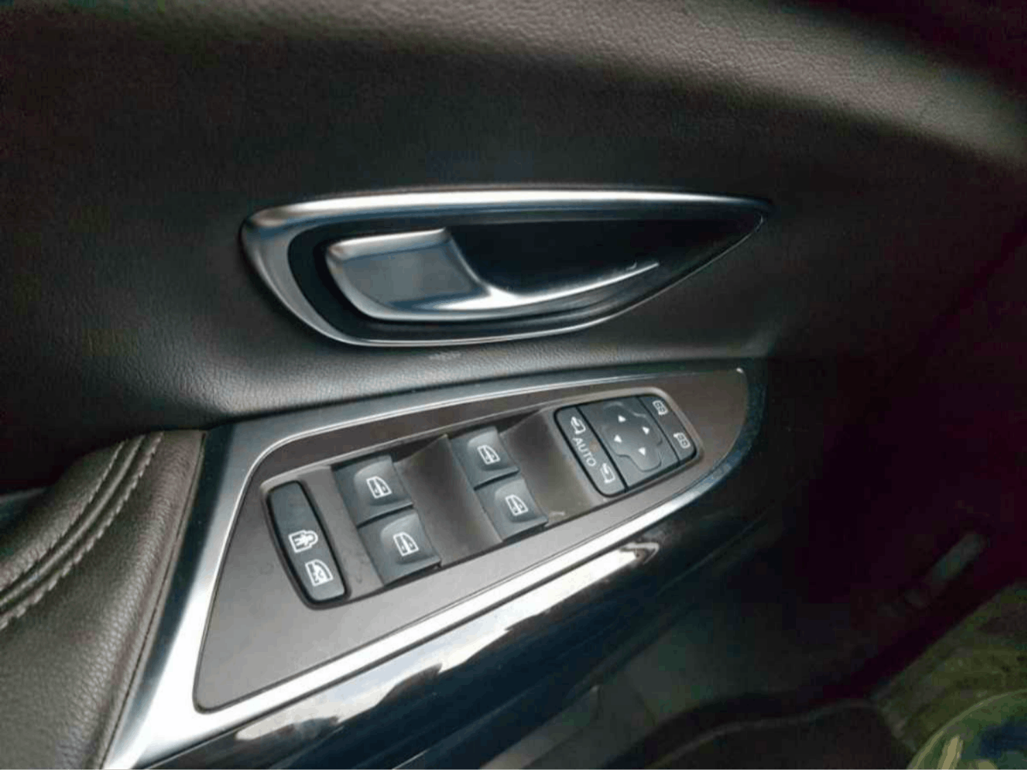 Renault Espace  1.6 DCI 160 CV INTENS occasion - Photo 7