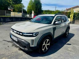 Dacia Duster DUSTER III HYBRID 140 2WD occasion - Photo 2