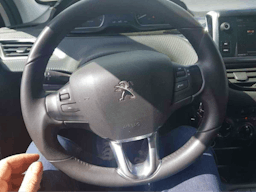 Peugeot 2008  1.2 I STYLE 82 CV occasion - Photo 7