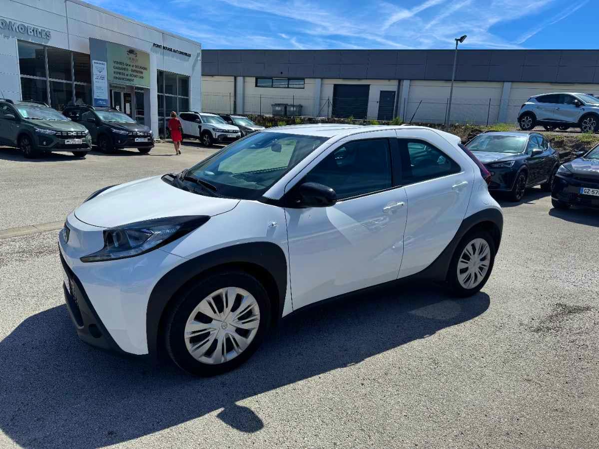 Toyota Aygo  AYGO X 1.0 VVT 72 DYNAMIC MY23 occasion - Photo 2