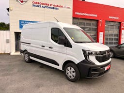 Renault Master  2.0 DCi 170 BVA occasion - Photo 2