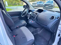 Renault Kangoo 1.5 BLUE DCI 95 SLPRO+ occasion - Photo 8