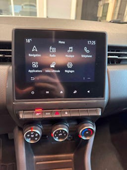 Renault Clio V BUSINESS occasion - Photo 16