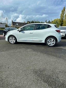 Renault Clio V BLUE DCI 85 BUSINESS occasion - Photo 3