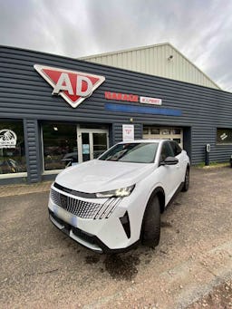 Peugeot 3008 1.2 HYBRID 145 E-DCS6 ALLURE occasion - Photo 1