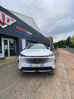 Peugeot 3008  1.2 HYBRID 145 E-DCS6 ALLURE occasion - Photo 2