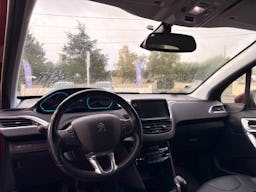 Peugeot 2008  BlueHDi 100 S&S BVM5 Allure Business occasion - Photo 5