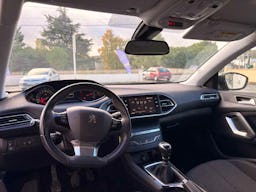 Peugeot 308 BlueHDi 100 S&S BVM6 Allure Business occasion - Photo 4