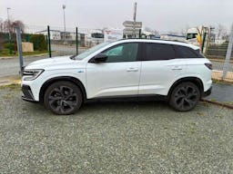 Renault Austral  E-TECH HYBRID 200 ICONIC ESPRIT ALPINE occasion - Photo 2