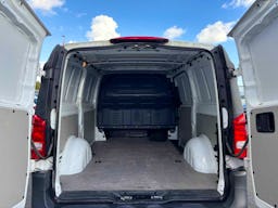 Mercedes Benz Vito  FOURGON FIRST 114 CDI LONG BVA RWD occasion - Photo 5