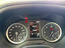 Mercedes Benz Vito  FOURGON FIRST 114 CDI LONG BVA RWD occasion - Photo 9