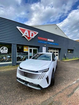 Peugeot 3008 1.2 HYBRID 136 E-DCS6 ALLURE occasion - Photo 1