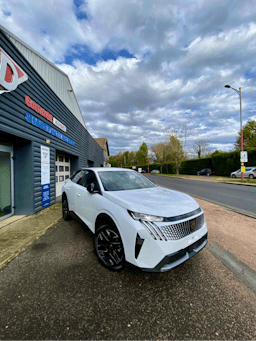 Peugeot 3008 1.2 HYBRID 136 E-DCS6 ALLURE occasion - Photo 7