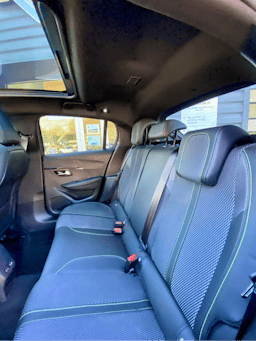 Peugeot 208 Hybrid 136 eDCS6 GT occasion - Photo 13