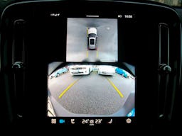 Volvo XC40 B3 163ch PLUS DCT7 occasion - Photo 8