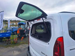 Citroën Berlingo  Blue HDi 130 EAT8 PLUS occasion - Photo 4