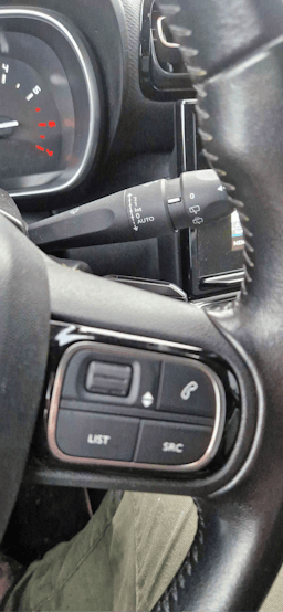 Citroën C3 Aircross  1.5L BLUEHDI 120 SHINE occasion - Photo 11