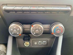 Renault Clio V 1.5 Blue dCi 100 EVOLUTION occasion - Photo 32