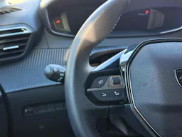 Peugeot 208  208 100 CV S&S ALLURE / PREMIERE MAIN / SOUS GARANTIE CONSTRUCTEUR occasion - Photo 15