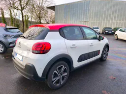 Citroën C3  CITROEN C3 1.2 BOITE AUTO 110CH SHINE occasion - Photo 4