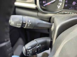 Citroën C3 CITROEN C3 1.2 BOITE AUTO 110CH SHINE occasion - Photo 12