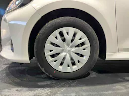 Toyota Yaris  1.5 116Hybride France business occasion - Photo 13