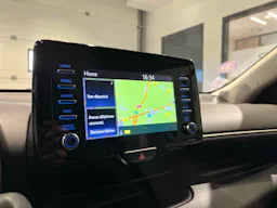 Toyota Yaris  1.5 116Hybride France business occasion - Photo 17