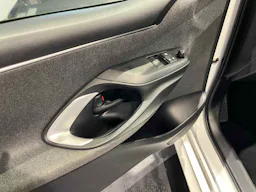 Toyota Yaris  1.5 116Hybride France business occasion - Photo 20