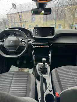 Peugeot 208  1.2i PureTech 100 occasion - Photo 6